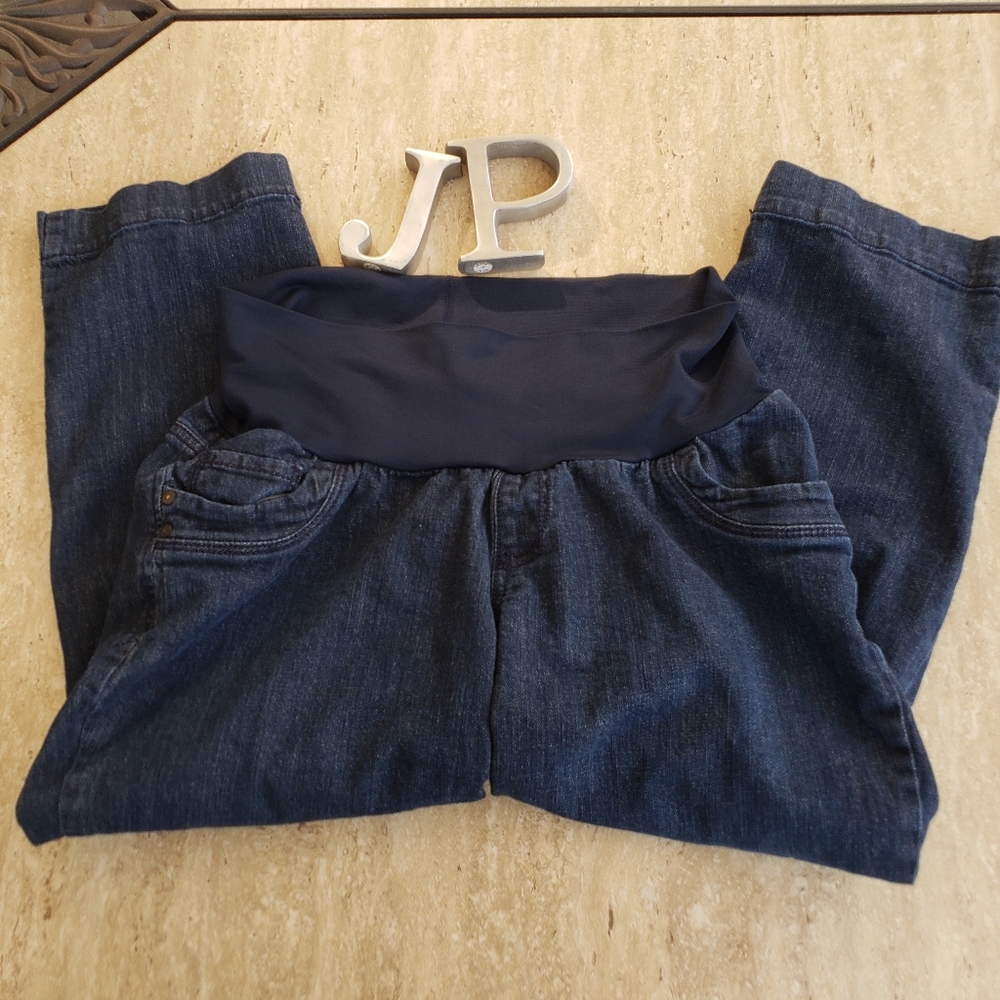🌺 Maternity soft stretch jean Capri's